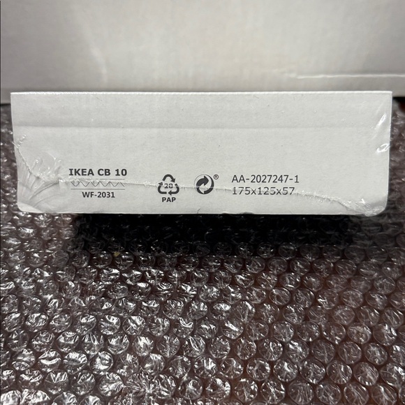 🪑FJANTIG Hooks by IKEA | One Set of Three Black Miniature Chairs | Wall Hooks - Picture 2 of 5